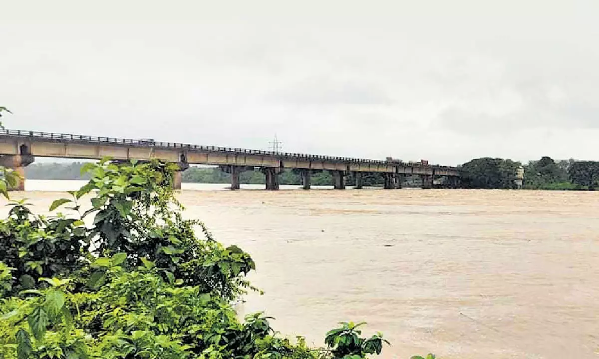 दक्षिण कन्नड़ में जोरदार मानसून के कारण बाढ़ और भूस्खलन
