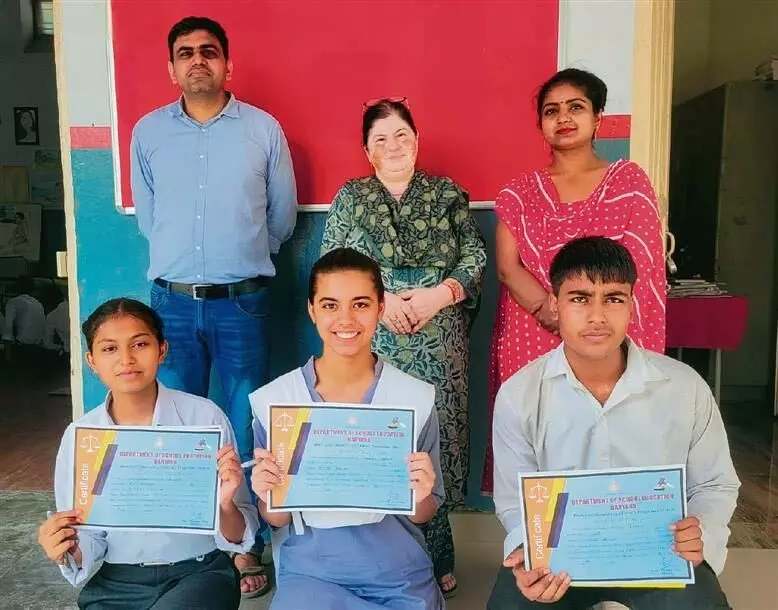 Haryana : जिला स्तरीय विधिक साक्षरता प्रतियोगिता