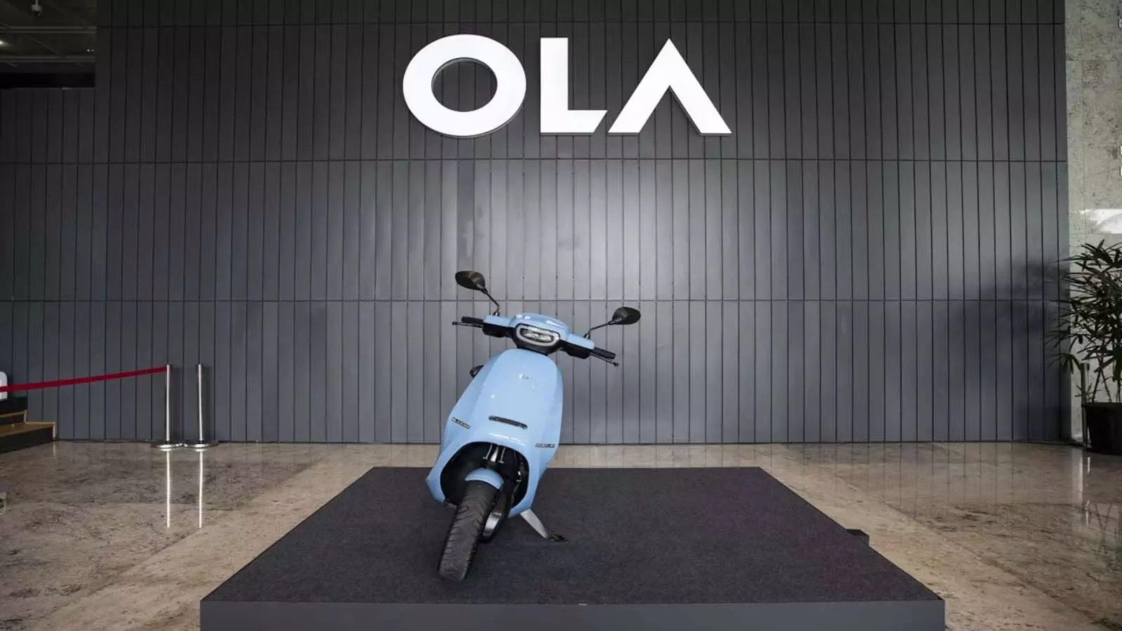 Ola Electric इस साल का सबसे हॉट डी-स्ट्रीट डेब्यू निवेश के लायक