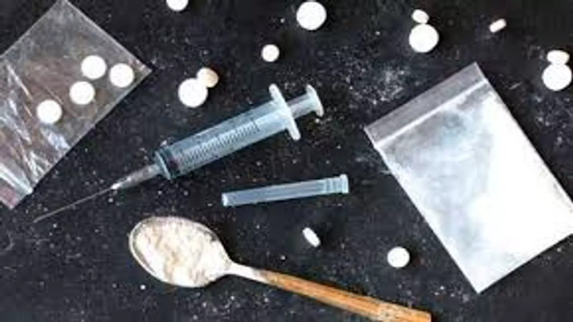 2 करोड़ रुपये की heroin के साथ 2 ड्रग तस्कर गिरफ्तार