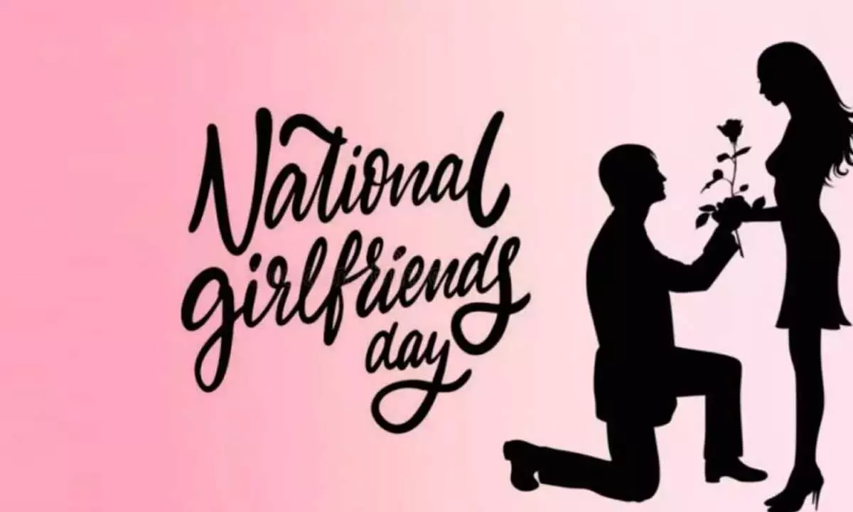 National GF Day : अपनी लेडी लव को सरप्राइज देने के लिए 5 बेहतरीन गिफ्ट आइडिया