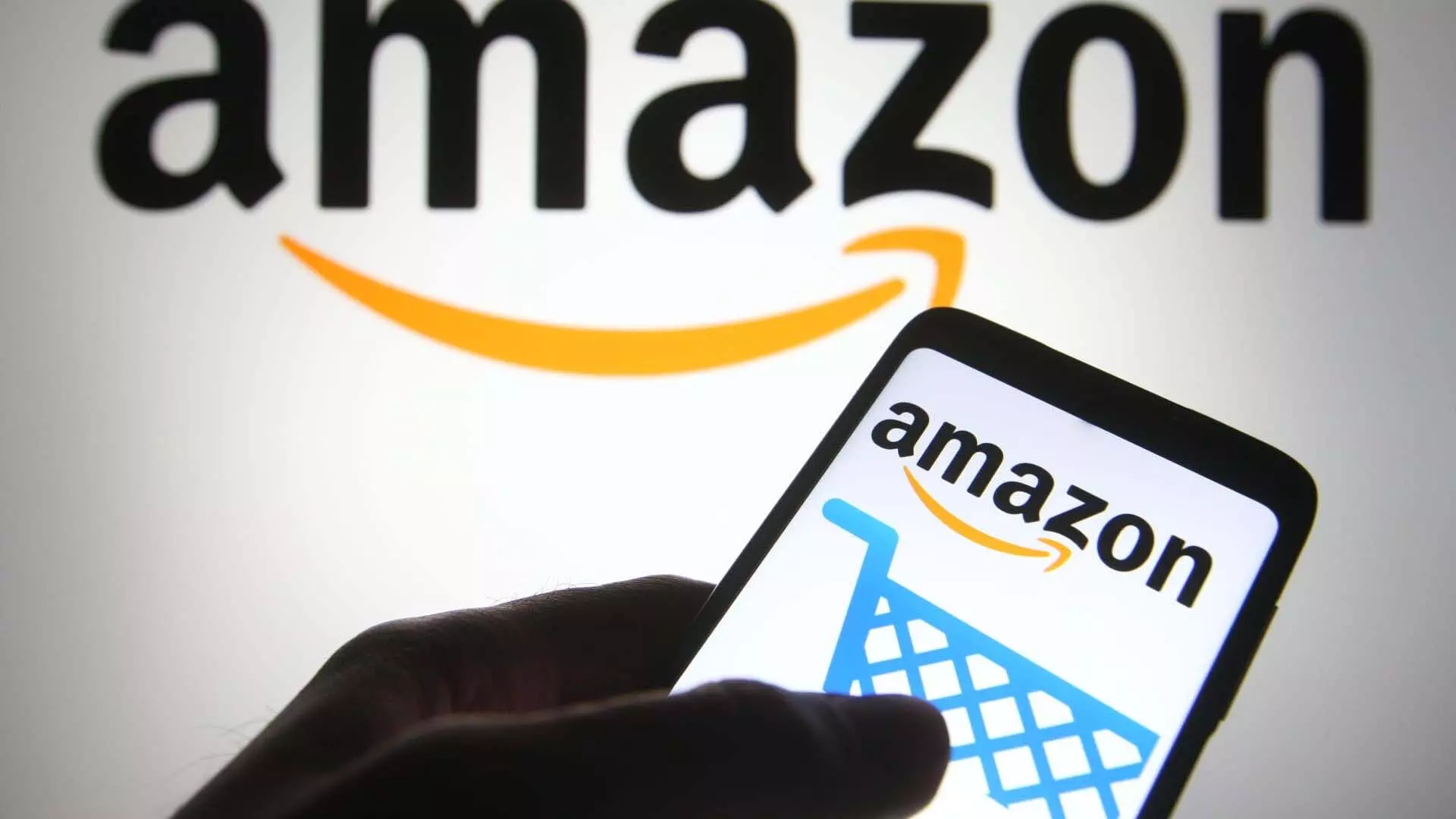 Amazon का 50% ऑर्डर उसी दिन या अगले दिन डिलीवर करने का दावा