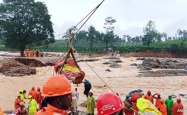 Wayanad landslide में पत्नी के परिवार के 11 सदस्य लापता