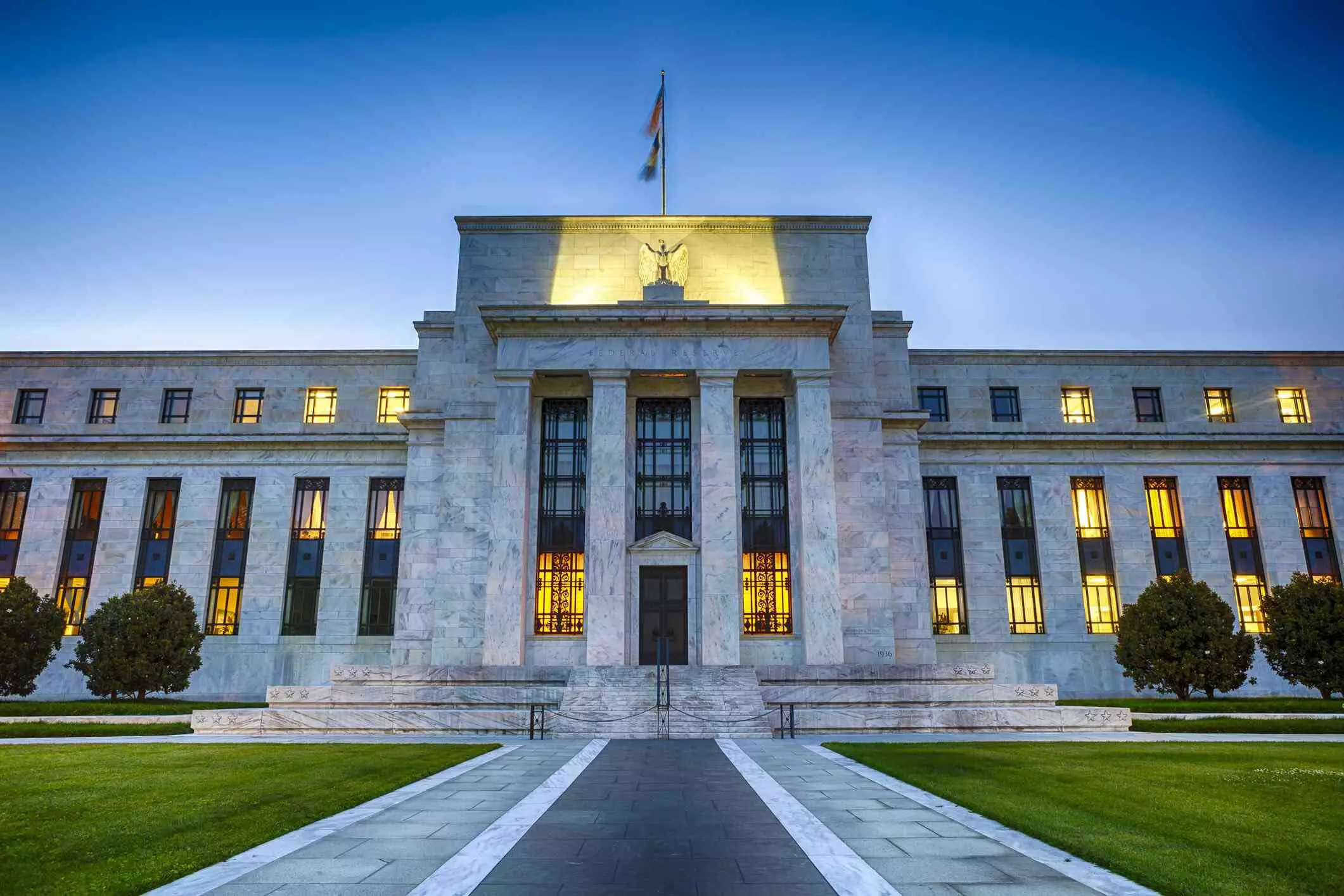 US Federal Reserve ने बेंचमार्क ब्याज दर 5.25-5.50% पर रखने का फैसला