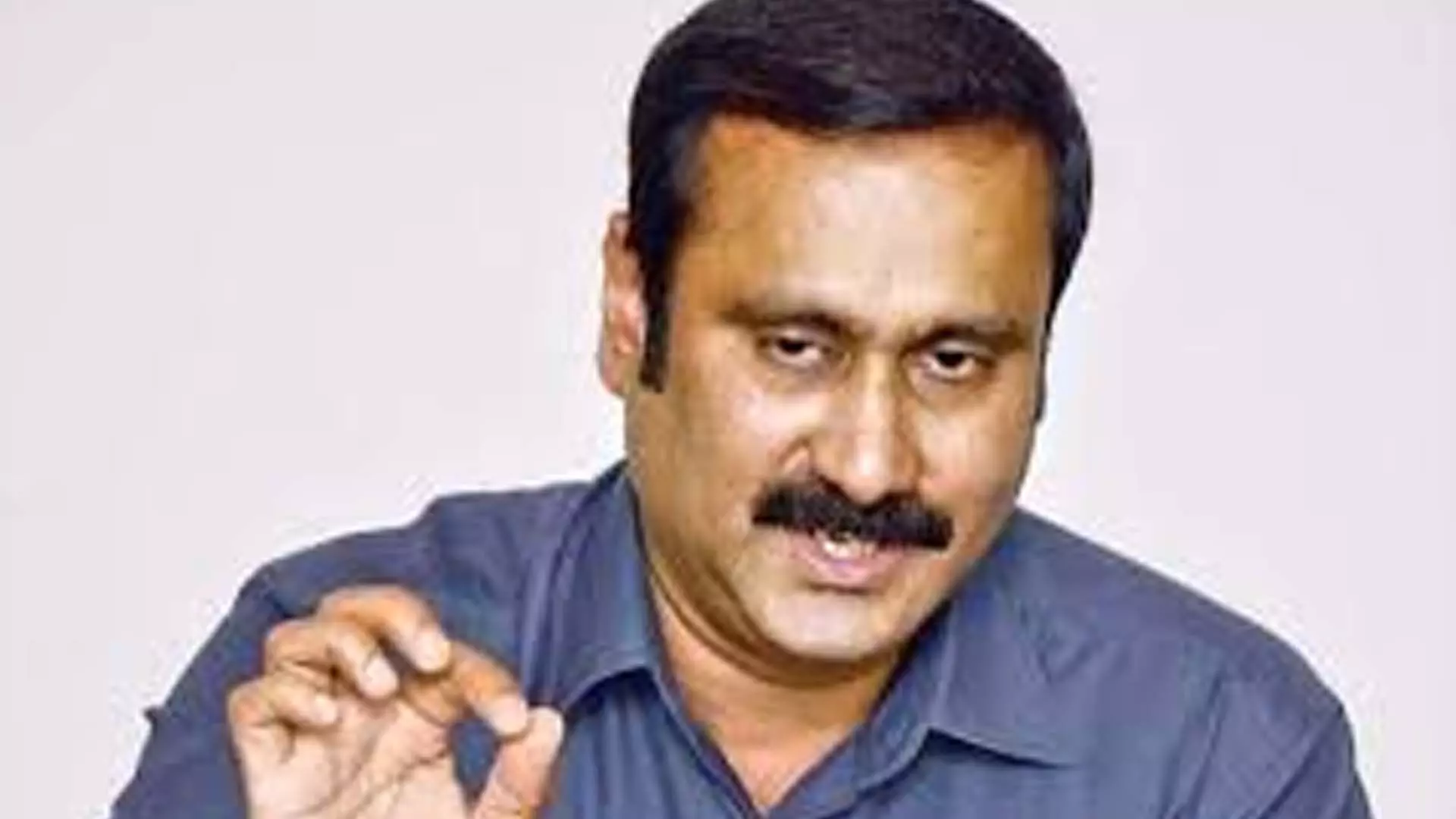 Anbumani व्यावसायिक करों में वृद्धि के लिए जीसीसी की आलोचना की