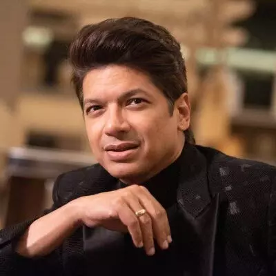 Shaan ने देशभक्ति गीत गाकर भारतीय एथलीटों का उत्साह बढ़ाया