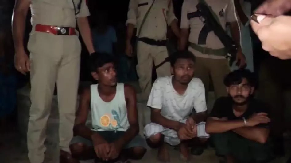 Assam : बक्सा में समुदाय द्वारा संचालित नशा विरोधी पहल के तहत 3 संदिग्ध नशा तस्कर गिरफ्तार