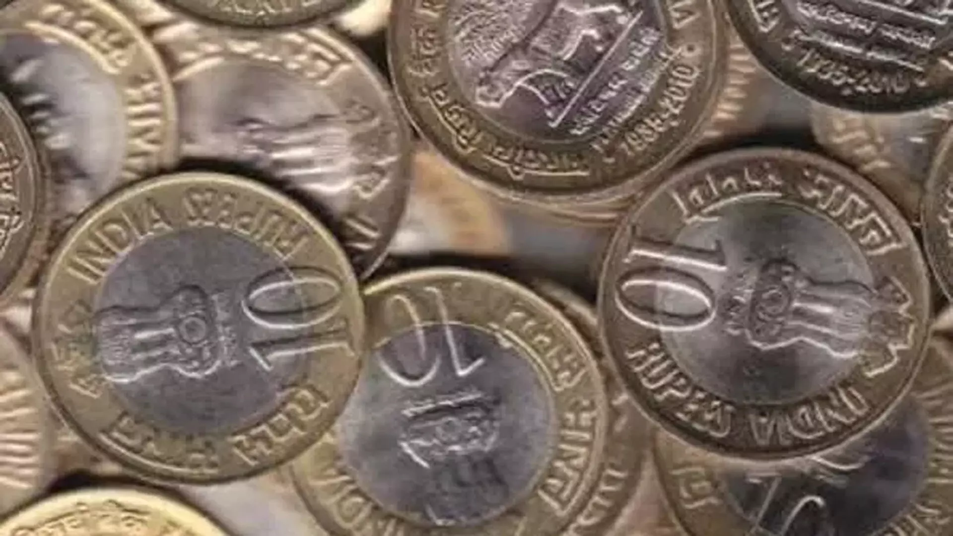 Andhra Pradesh: रायथू बाज़ार में विक्रेता और खरीदार 10 और 20 रुपये के सिक्के स्वीकार नहीं कर रहे