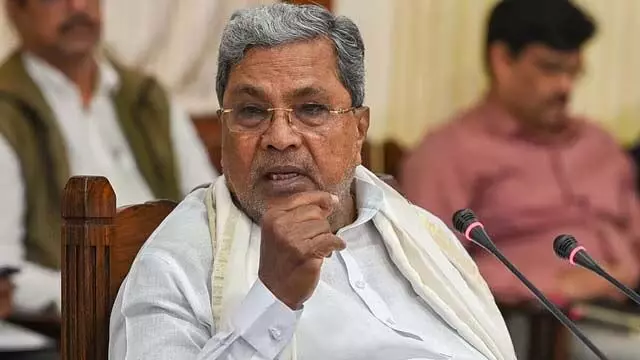 Karnataka CM: MUDA घोटाले पर राज्यपाल के नोटिस के बाद कैबिनेट सहयोगियों के साथ चर्चा की