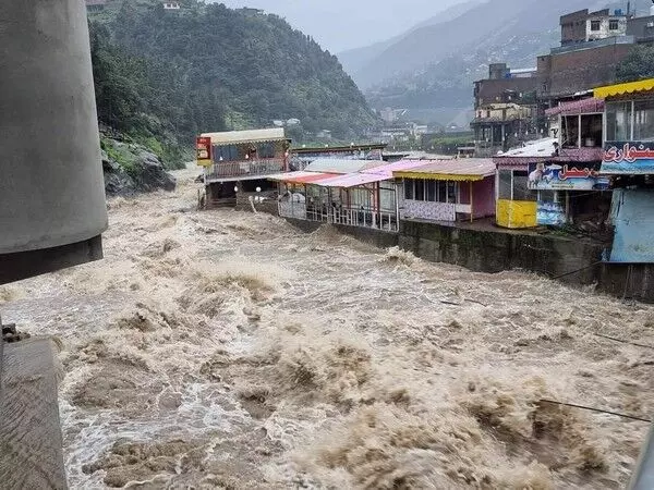 POGB प्रशासन की अनदेखी से चिल्मिशदास में बाढ़ जैसी स्थिति