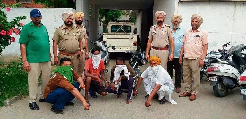 Amritsar: वाहन चोर गिरोह के 4 सदस्य गिरफ्तार