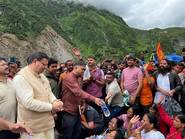 Chief Minister Dhami ने केदारघाटी में भारी बारिश से प्रभावित क्षेत्रों का स्थलीय निरीक्षण किया