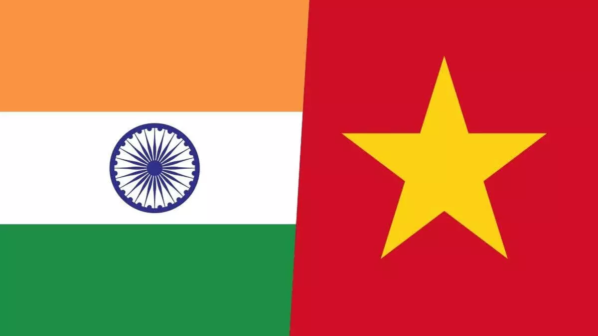 India, वियतनाम ने द्विपक्षीय संबंधों को मजबूत करने के लिए कई समझौतों पर हस्ताक्षर किए