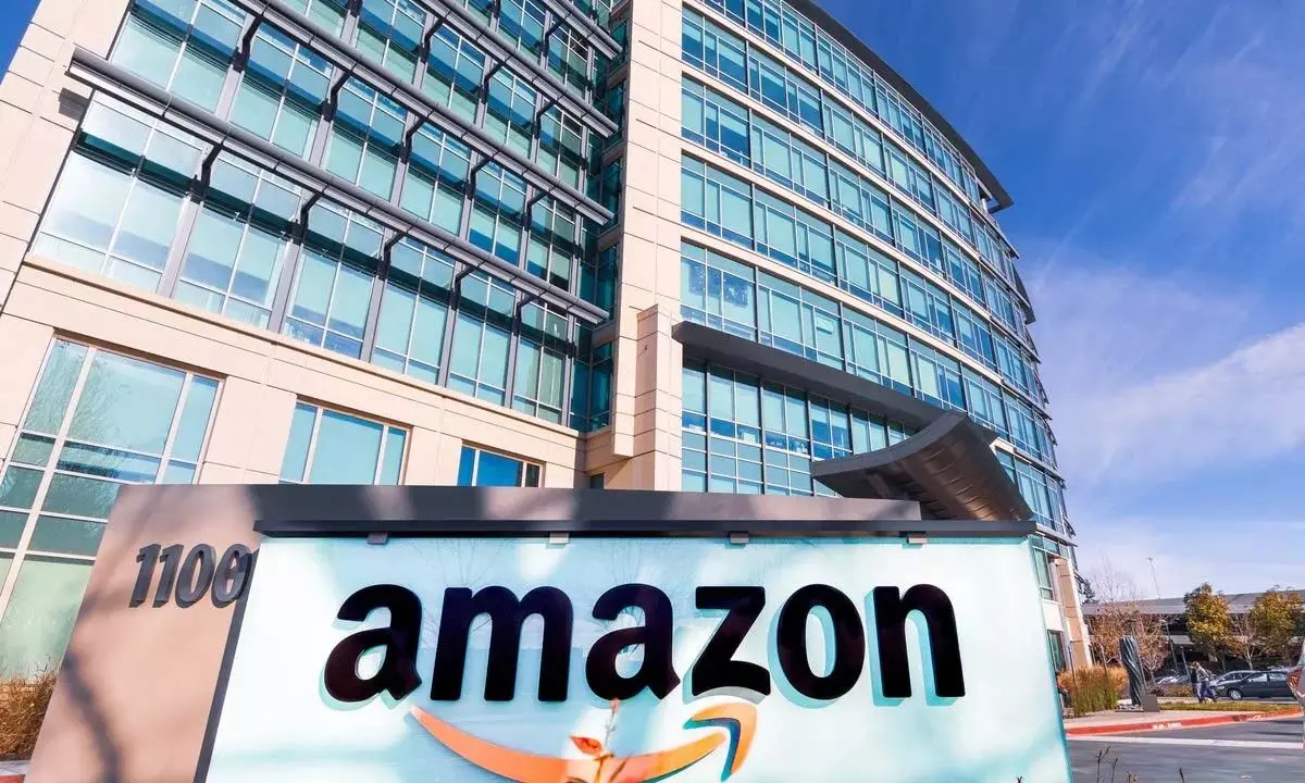 Amazon माइक्रोसॉफ्ट के खर्च में शामिल होने को तैयार