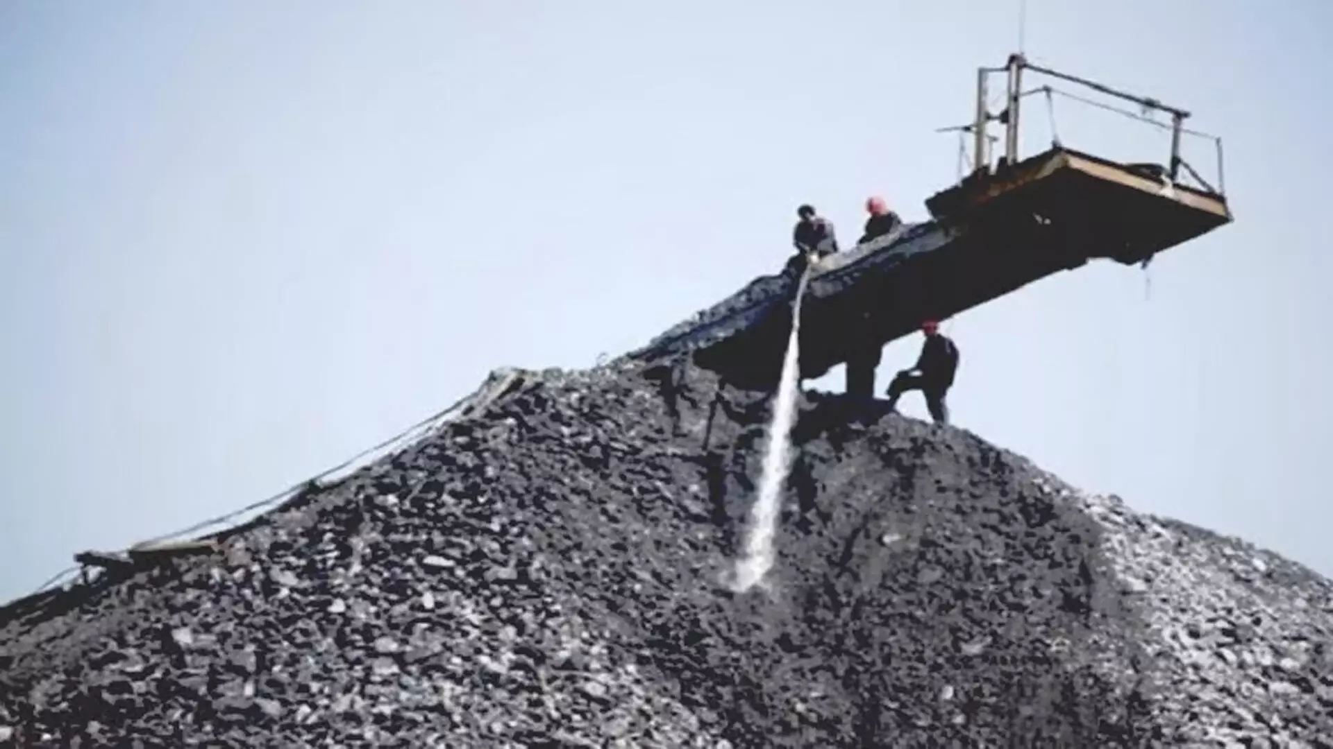 Coal India Q1 परिणामों के बाद दलाल स्ट्रीट पर 3% से अधिक बढ़ा