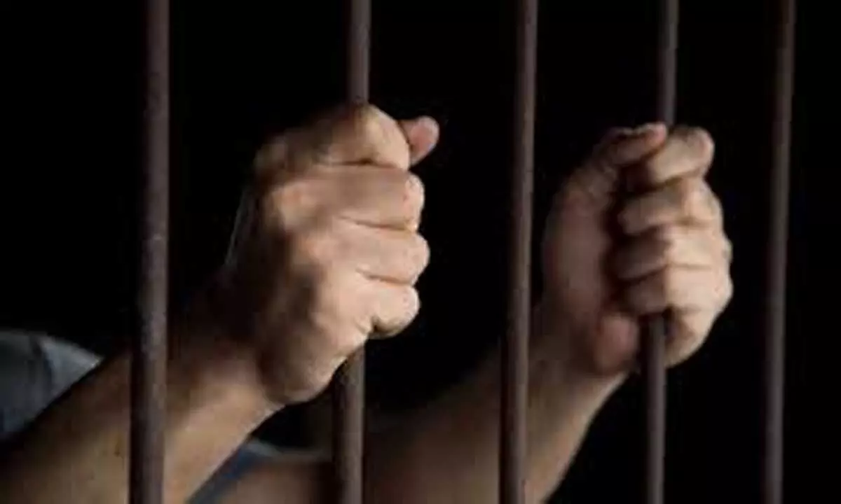 Mumbai: लड़की को I LOVE YOU बोलने पर युवक को हुई 2 साल की जेल