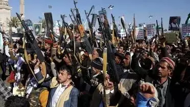 Houthi rebels ने इजरायल के बढ़ते हमले का सैन्य जवाब देने की कसम खाई