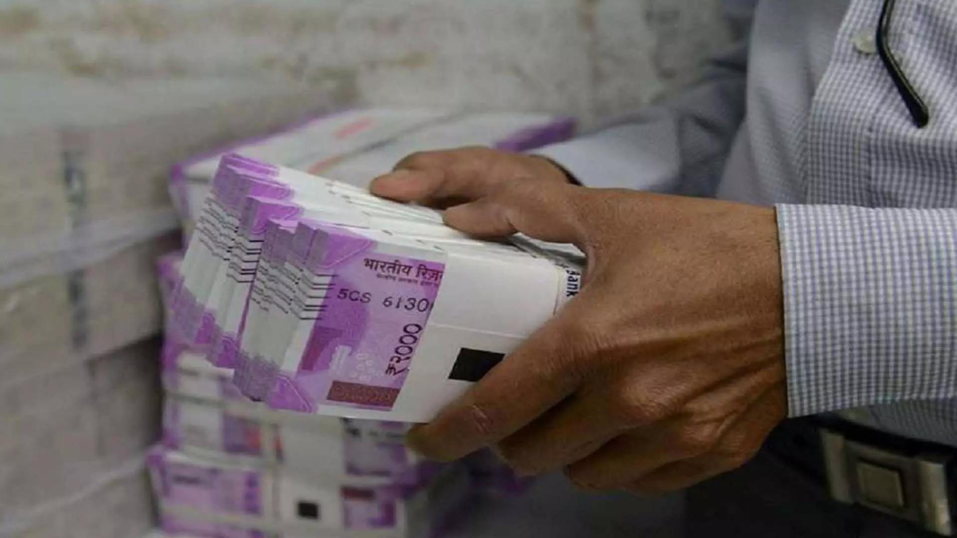 2,000 रुपये के 97.92% नोट बैंकिंग प्रणाली में वापस आ गए: RBI