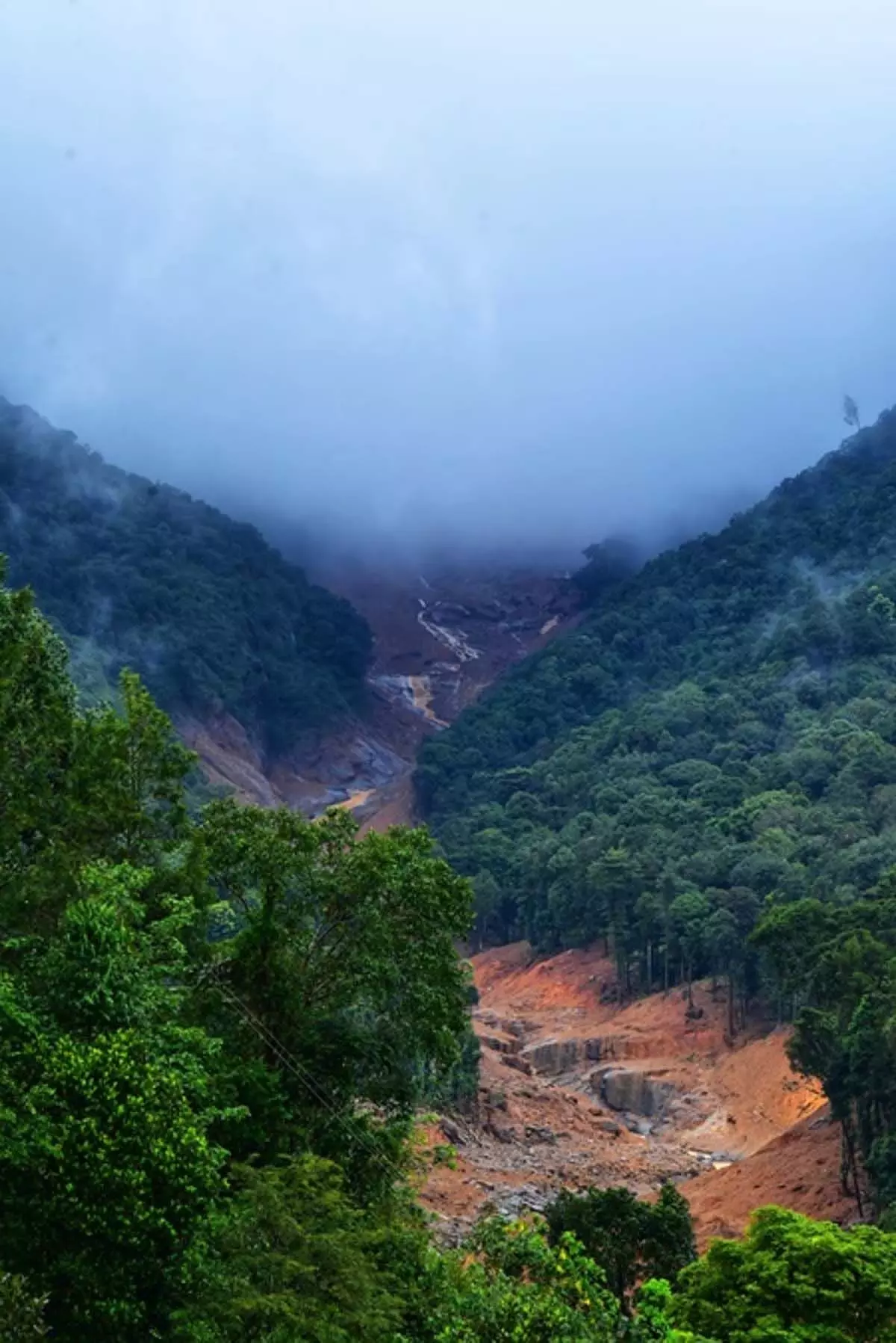 Kerala : वायनाड में भूस्खलन के केंद्र उंजिरिमट्टोम में केवल 10 घर बचे