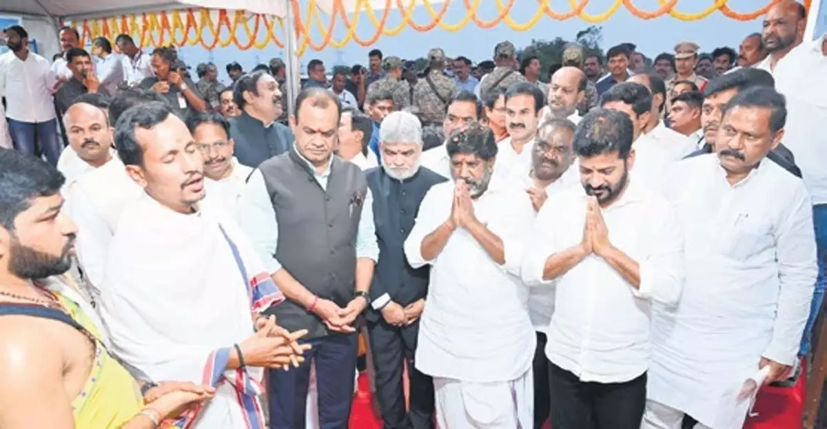 Telangana CM: कौशल विश्वविद्यालय में अध्ययन करने पर नौकरी की गारंटी