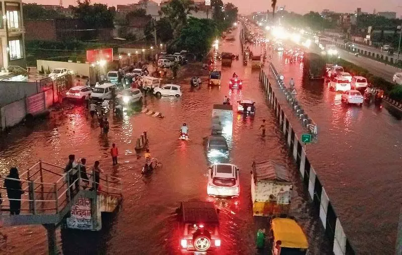 Haryana : पानीपत, सोनीपत में भारी बारिश के कारण जलभराव की समस्या फिर से लोगों को परेशान कर रही