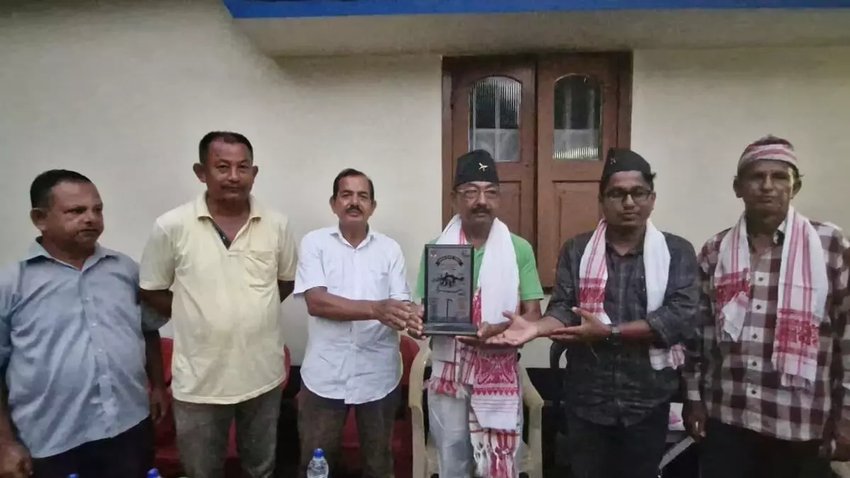 Assam :  कारगिल युद्ध के नायक डंबर बहादुर सन्यासी को 25वें कारगिल विजय दिवस पर केंद्र सरकार द्वारा सम्मानित