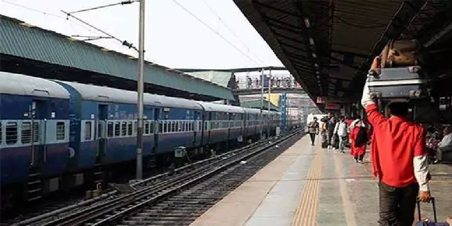 यात्री सुविधा के लिए हावड़ा-रक्सौल-हावड़ा स्पेशल Train का परिचालन जारी