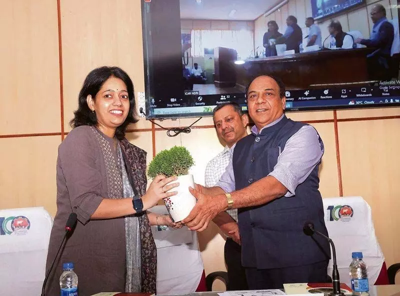 Haryana : डेयरी विशेषज्ञों ने संधारणीय कृषि पद्धतियों में एआई की भूमिका पर चर्चा की