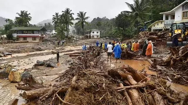 Wayanad tragedy: कर्नाटक में 18 मृतकों में से पांच और शवों की पहचान की