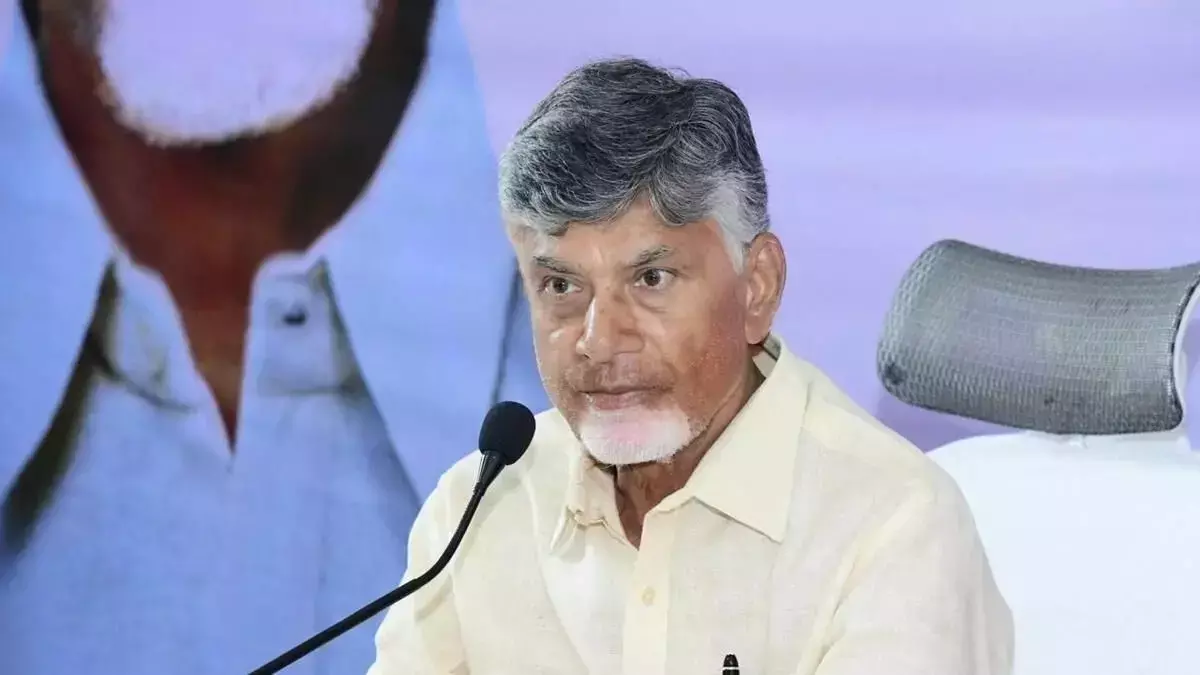 Chandrababu ने सफल पेंशन वितरण की सराहना की