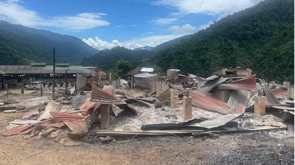 Arunachal : परेंग गांव में आग से 24 घर नष्ट, 2 लोग घायल