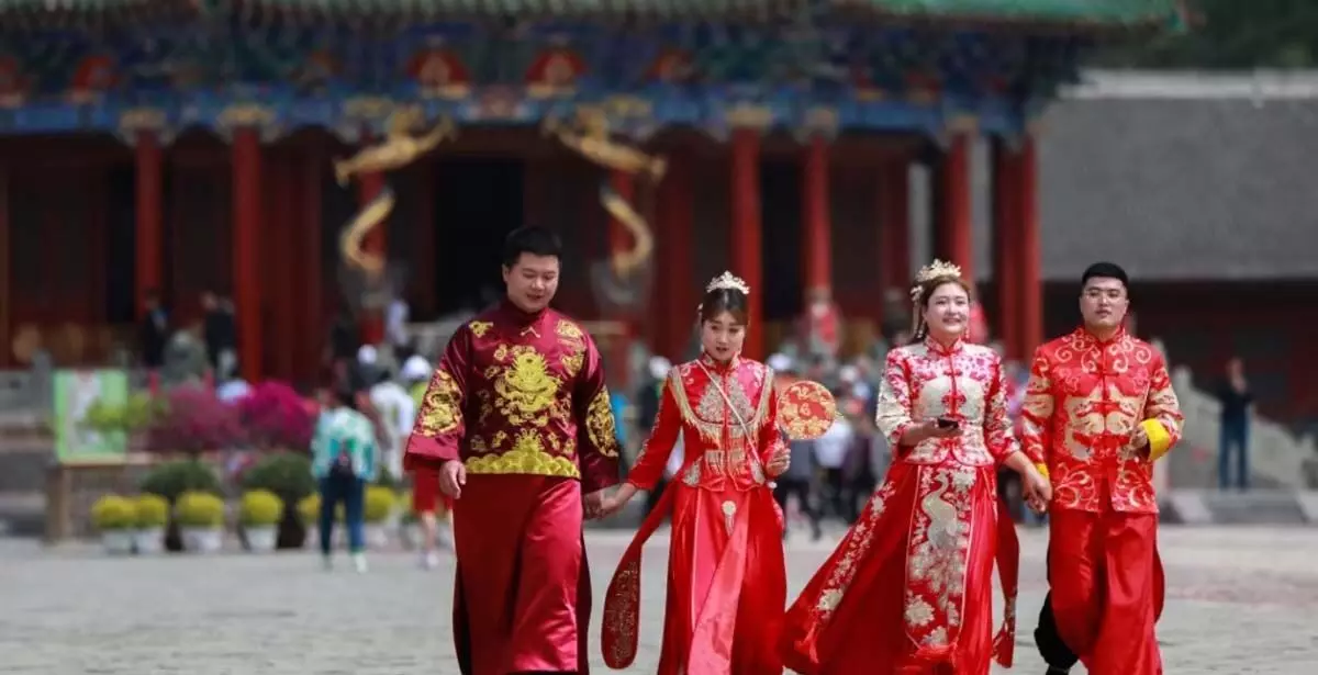 Chinese विश्वविद्यालय ने विवाह डिग्री शुरू की