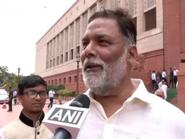 Pappu Yadav ने भविष्य में पेपर लीक न हो इसके लिए नई नीति बनाने की मांग की