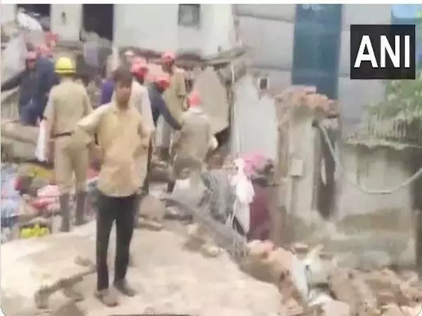Jahangirpuri औद्योगिक क्षेत्र में इमारत गिरने से 3 की मौत