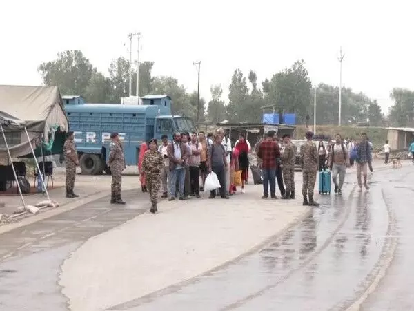 Amarnath Yatra के लिए तीर्थयात्रियों का नया जत्था रवाना हुआ