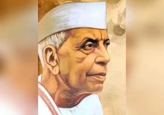 राष्ट्रकवि मैथिलीशरण गुप्त की जयंती आज, 12 की उम्र की लिखी ब्रजभाषा की रचनाएं, हिंदी का बढ़ाया मान