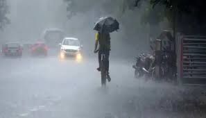 Weather: तेज बारिश का येलो अलर्ट, मलबा और बोल्डर आने से 159 सड़कें बंद