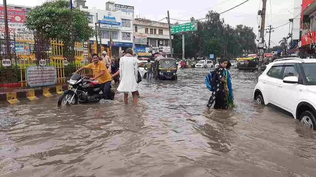 weather: हरियाणा में  कई जगह बाढ़ जैसी बनेगी स्थिती, IMD ने जताई संभावना