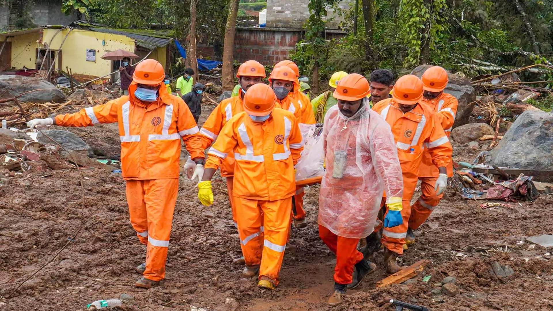 Kerala landslide: बचाव अभियान पांचवें दिन भी जारी