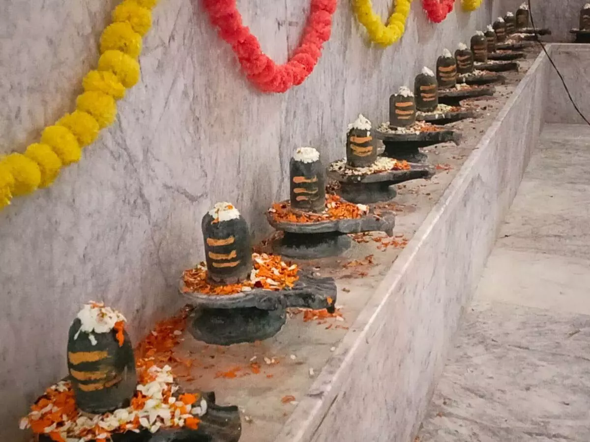 Only एक शिव मंदिर जहां एक साथ 108 शिवलिंगों के दर्शन