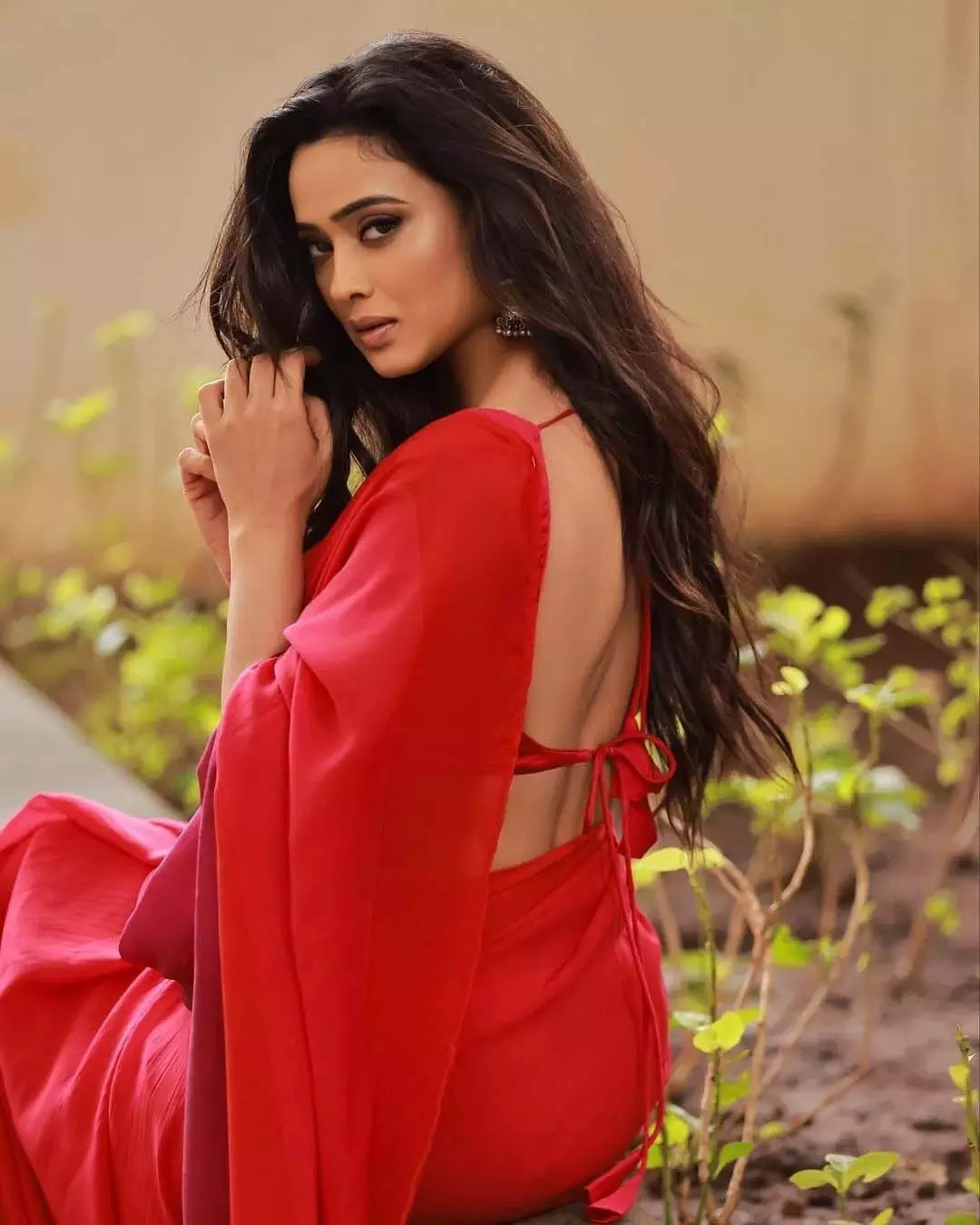 Shweta Tiwari ने अपनी लेटेस्ट तस्वीरों से तहलका मचा दिया