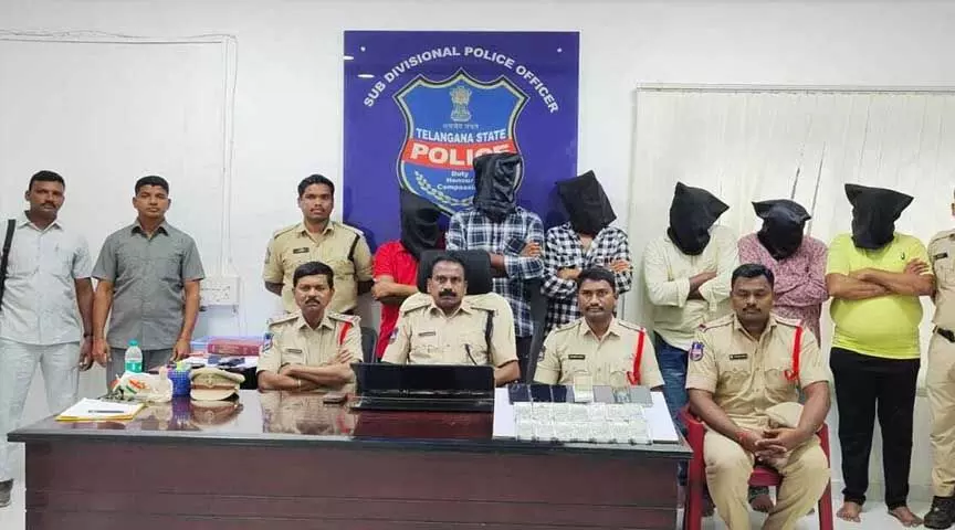 Metpalli पुलिस ने नकली नोटों के रैकेट का भंडाफोड़ किया, छह गिरफ्तार