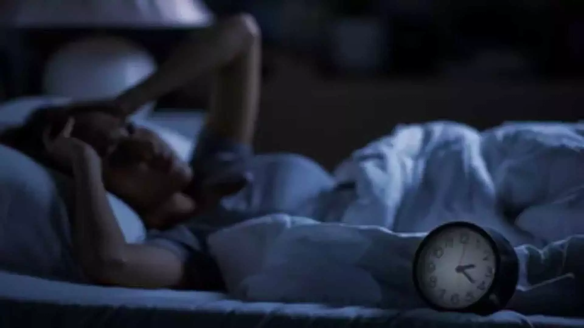 Science: रात में सिर्फ़ 1 घंटे की नींद खोना सेहत के लिए होता है हानिकारक