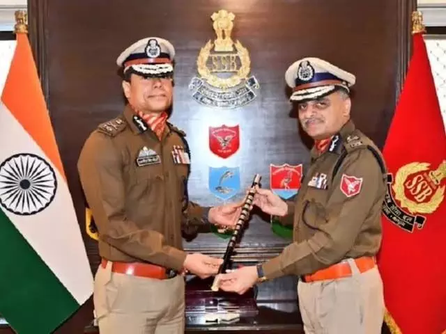 Daljit Singh Chaudhary ने सीमा सुरक्षा बल प्रमुख का अतिरिक्त प्रभार संभाला