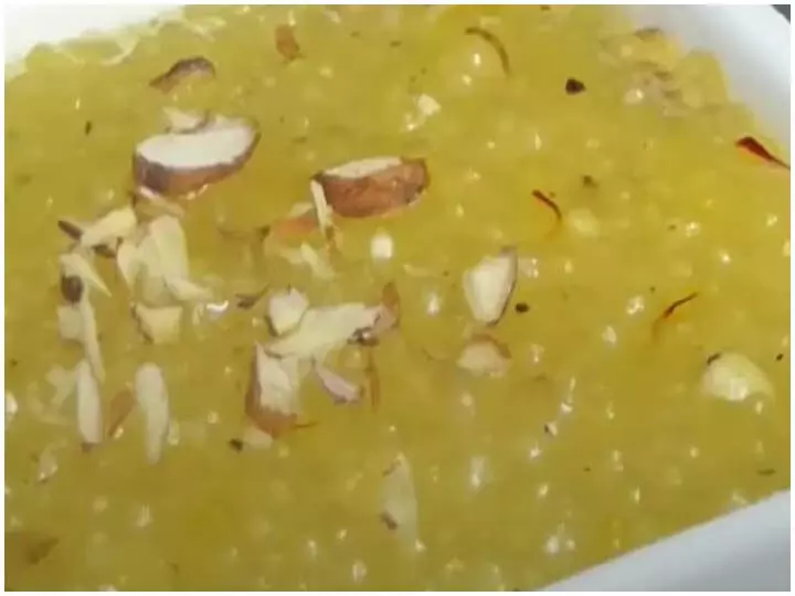 Recipe: घर पर झटपट बनाएं साबूदाना ये स्वीट डिश, जाने रेसिपी