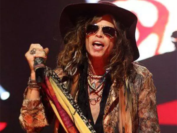 Aerosmith ने दिल को छू लेने वाले पोस्ट के साथ टूरिंग से संन्यास की घोषणा की