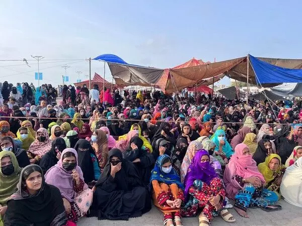 Gwadar में बलूचों का विरोध जारी, कार्यकर्ताओं ने पाकिस्तान सरकार पर बल प्रयोग का आरोप लगाया