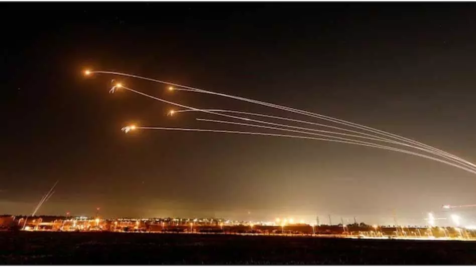 हिजबुल्लाह ने इजरायल पर कर दी रॉकेट्स की बौछार, बढ़ा तनाव