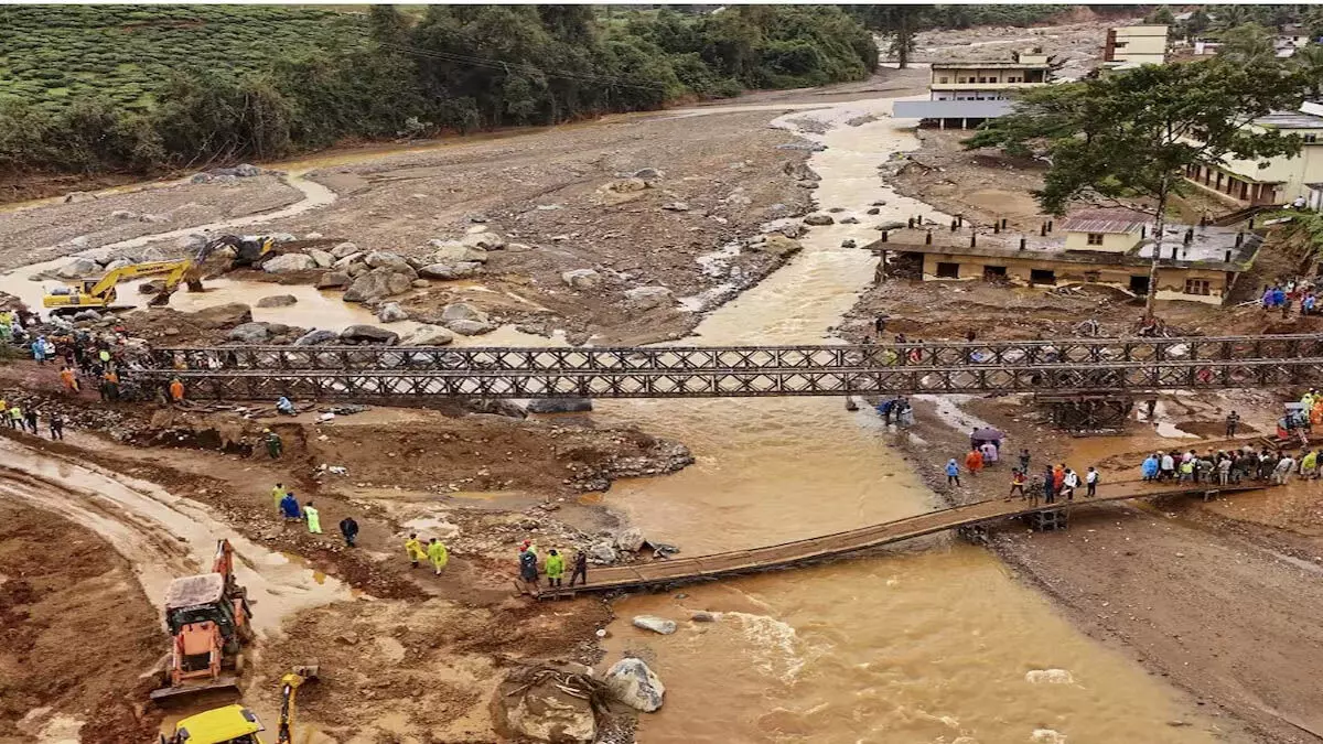 Wayanad landslide: जांच के बाद 72 घंटे के भीतर अज्ञात शवों को दफनाएं सरकार