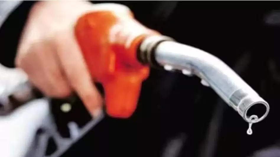 Government oil कंपनियों ने ईंधन की कीमतें अपडेट कर दी